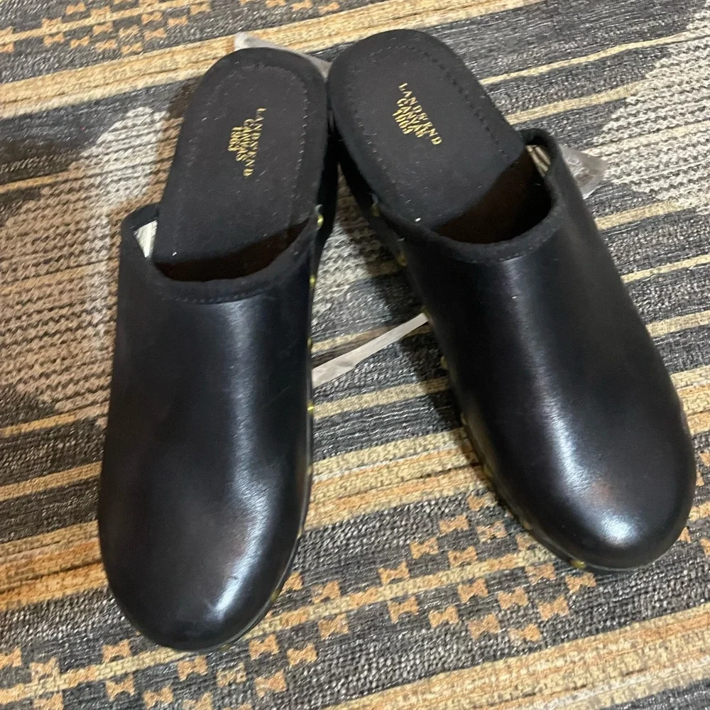 Black leather wooden clogs with gold studs - Picture 3 of 7